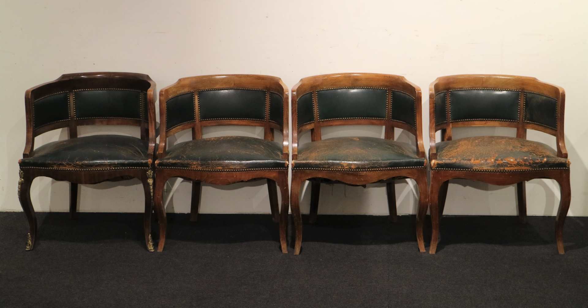 Lot of 4 notary armchairs