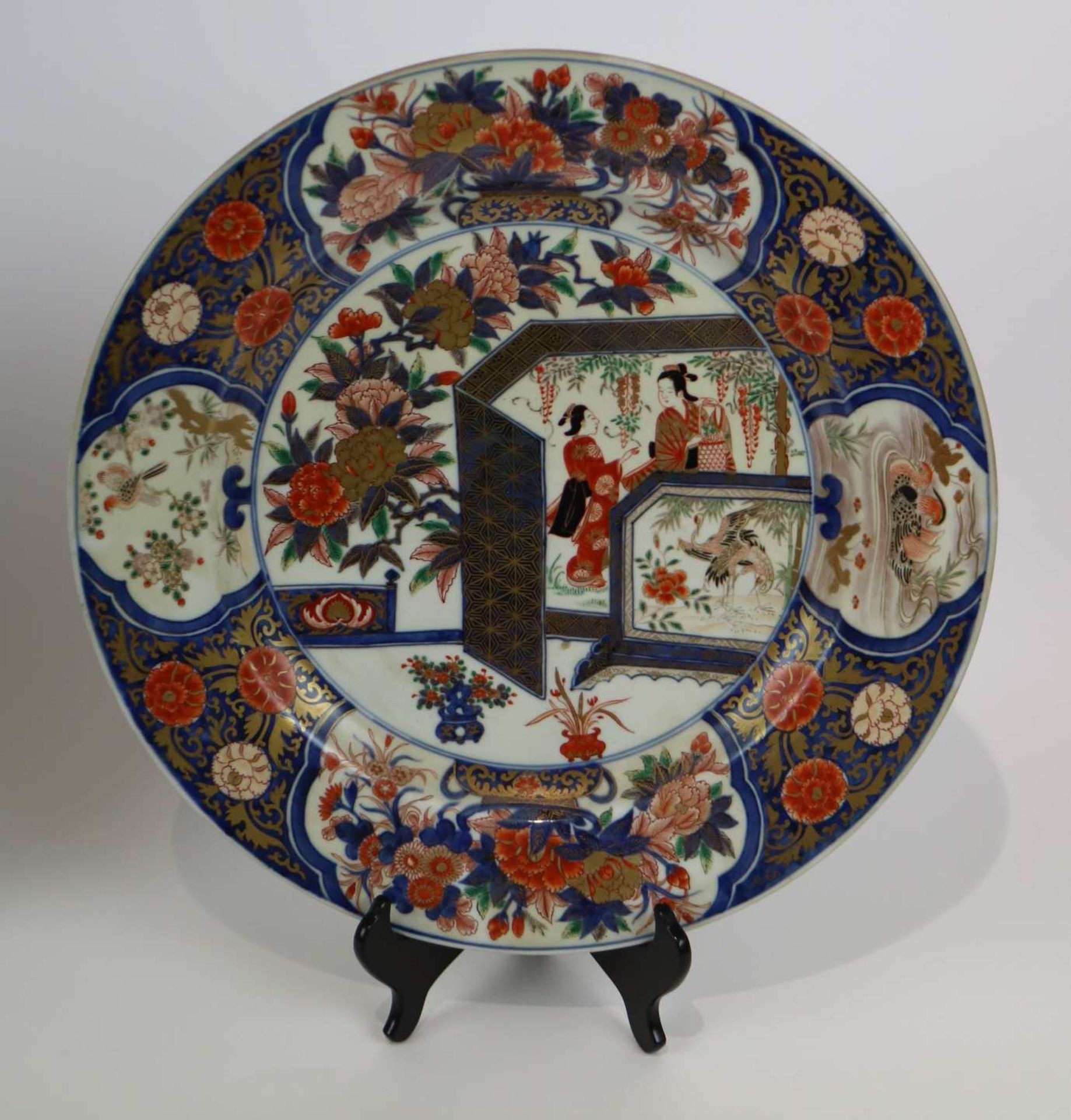 Lot of 2 Japanese Imari Plates - Bild 2 aus 5