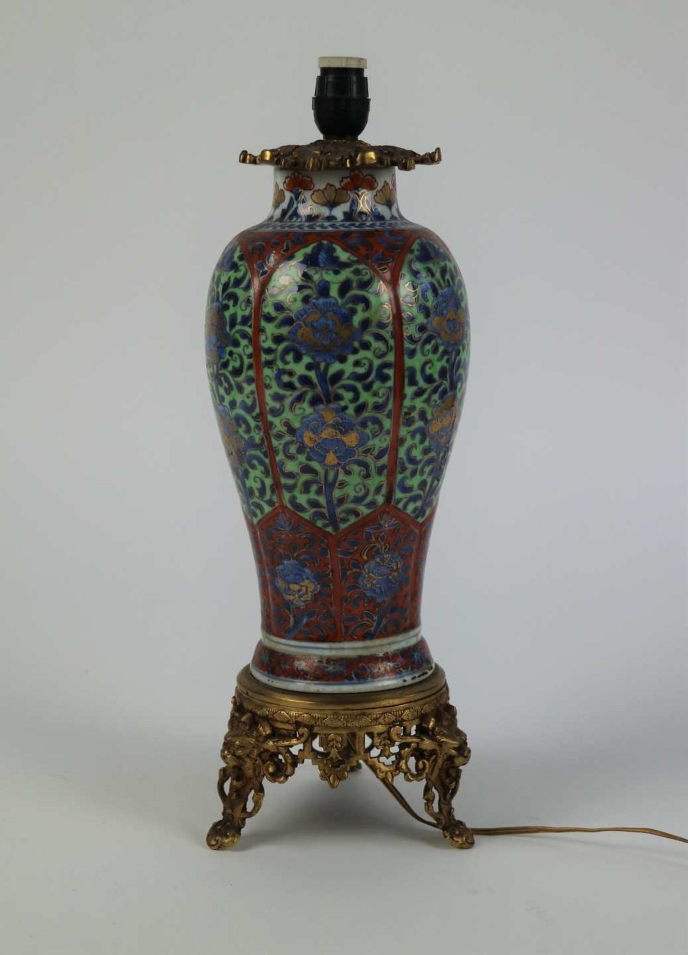 Chinese cloisonné vase with bronze mount, late 19th century - Bild 2 aus 3