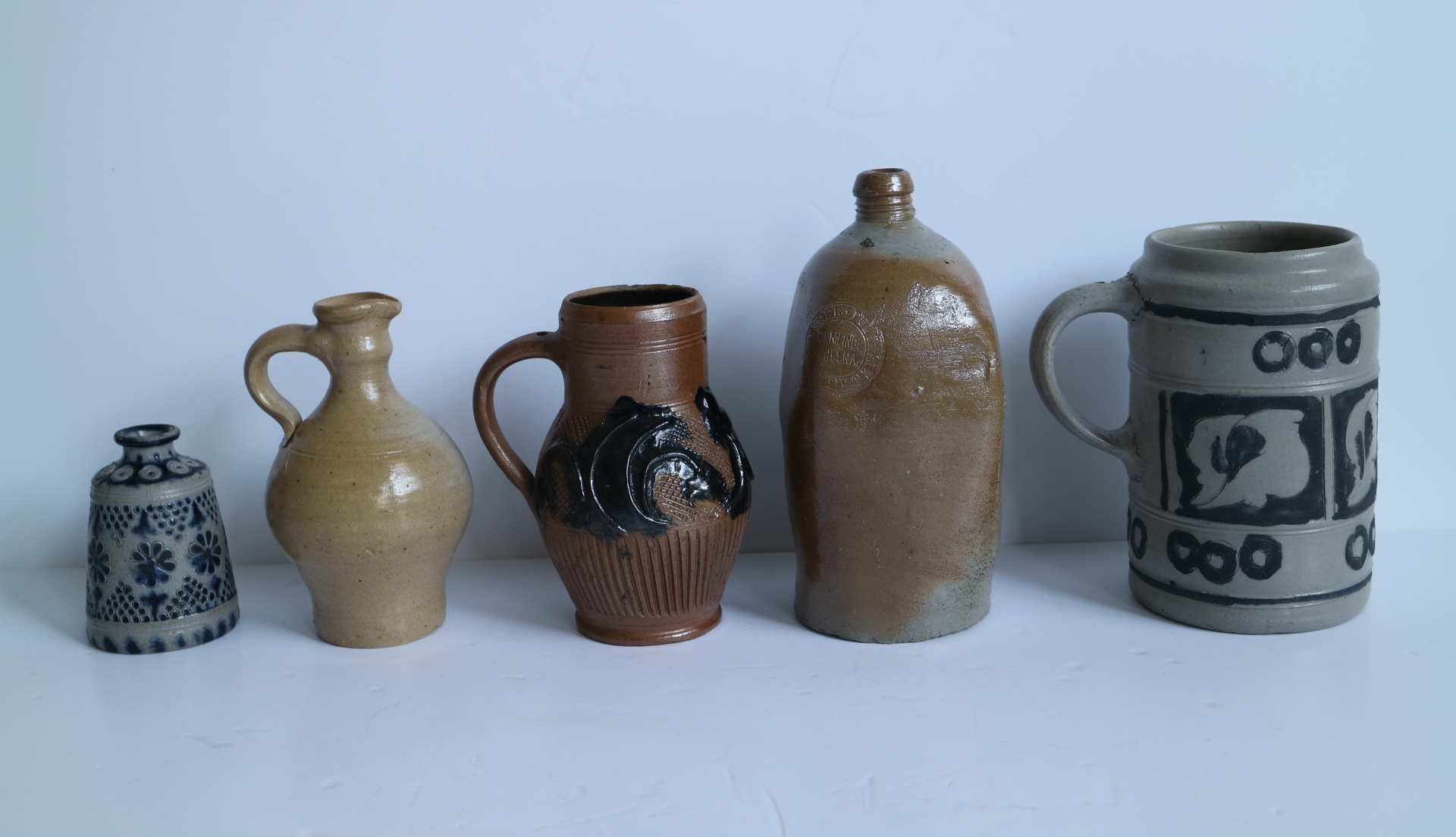 Lot with various earthware - Bild 3 aus 4