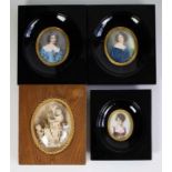 Lot with 4 miniatures