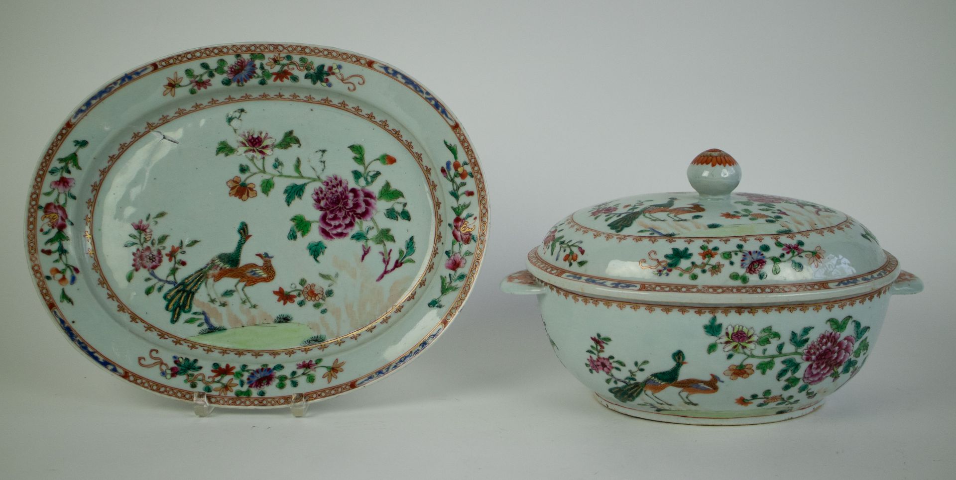 A Chinese Qianlong tureen and plate