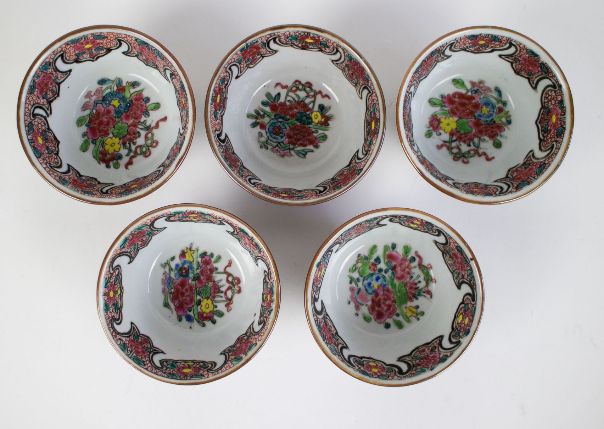 5 Qianlong cup and saucers - Bild 2 aus 5