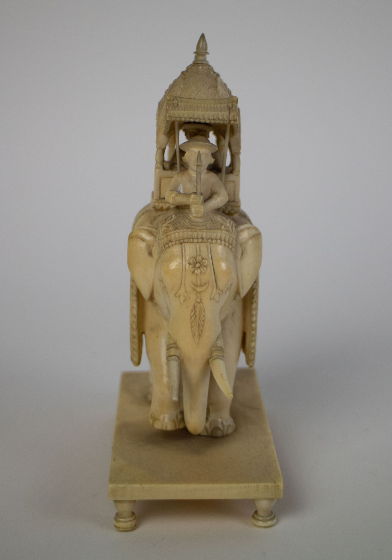 Indian ivory figure - Bild 5 aus 5