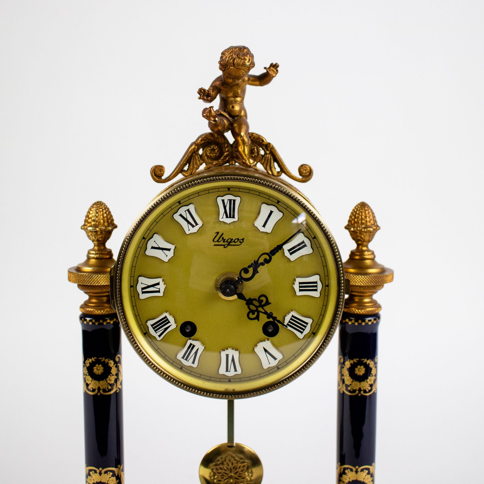 A decorative column clock 'Urgos' - Bild 2 aus 3