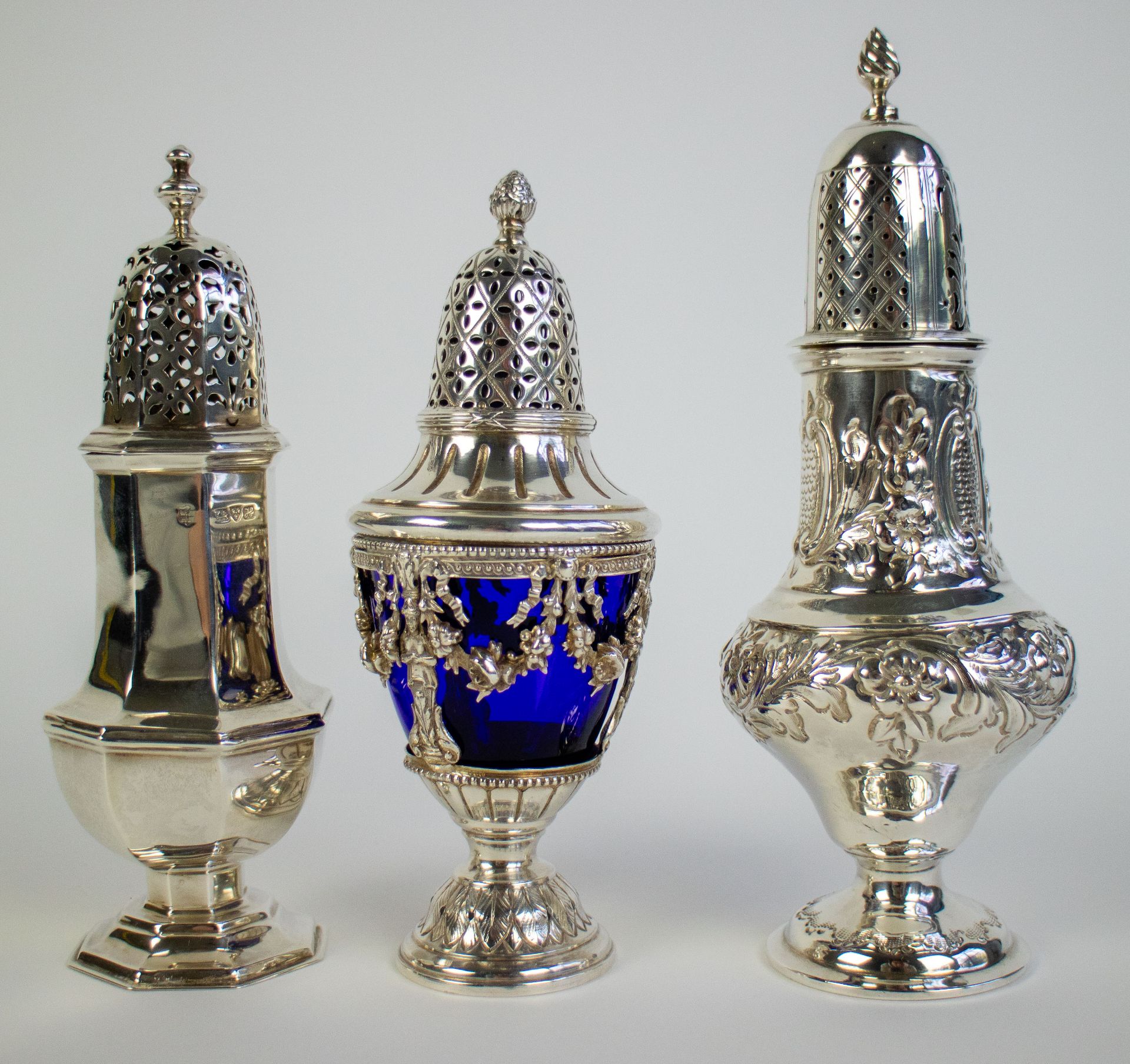 3 silver sugar caster - Image 2 of 7