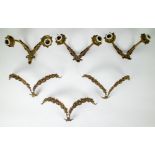 Lot with 3 bronze wall sconces and ornaments