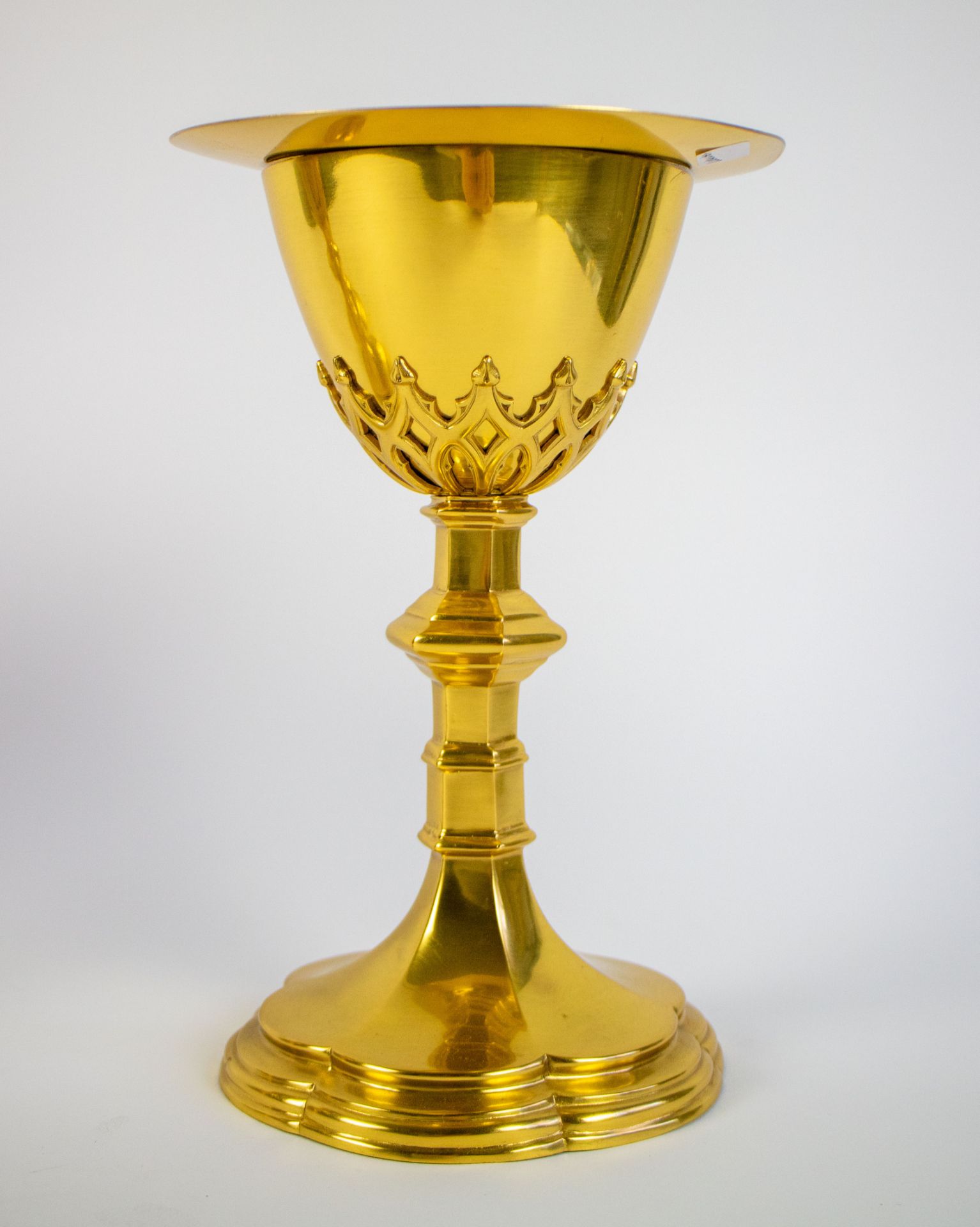 Lot with 3 chalices and 2 patens - Image 3 of 5