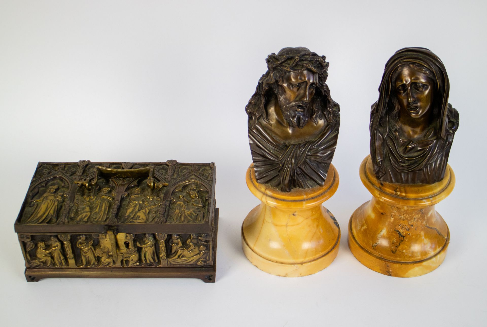 Lot with 2 bronze Marie & Christ on a marble base - Image 3 of 5