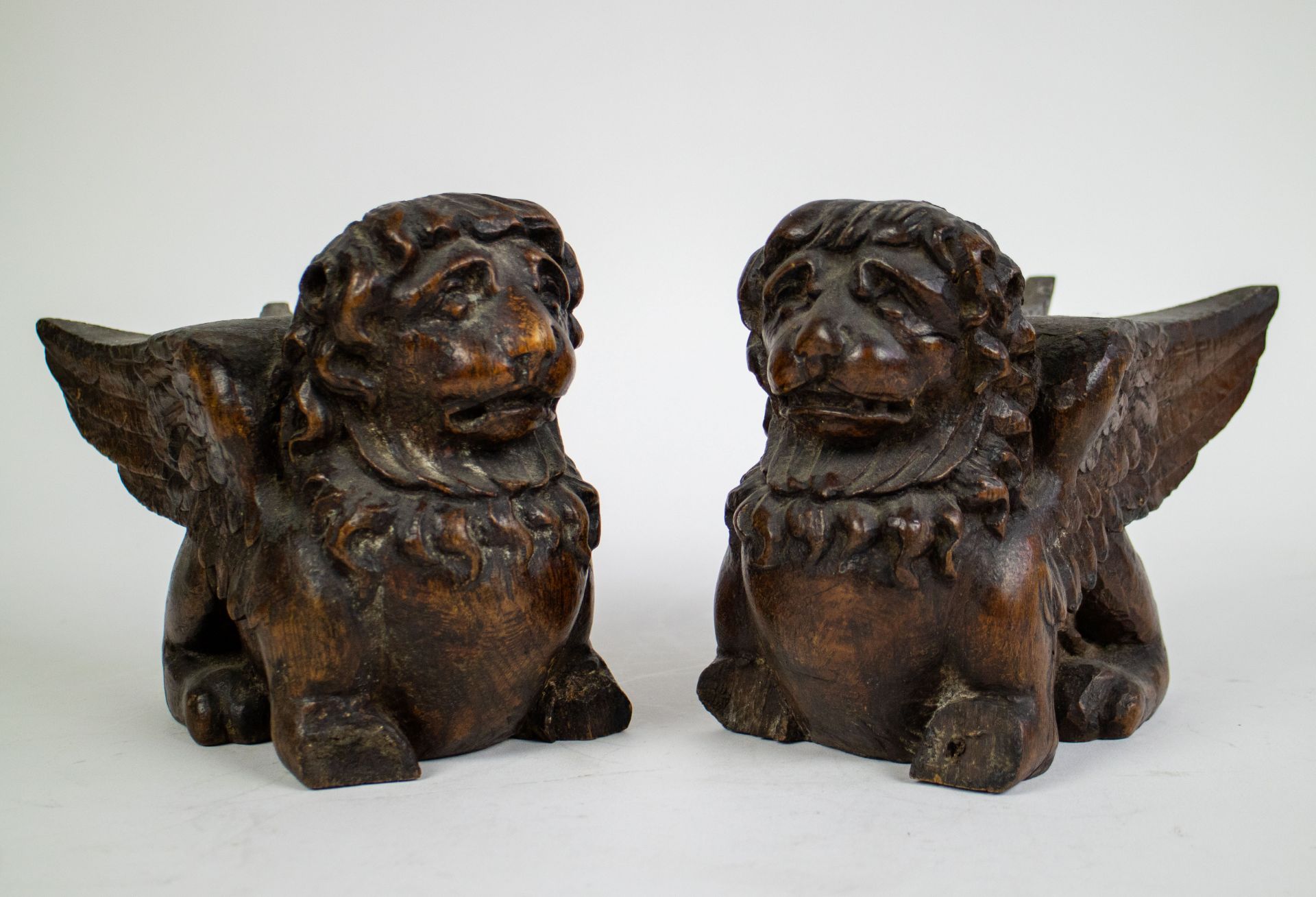 2 wooden winged lions 17thC