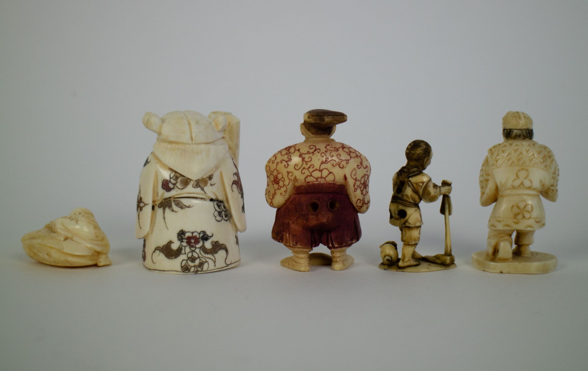 5 Japanese ivory figures - Bild 2 aus 3