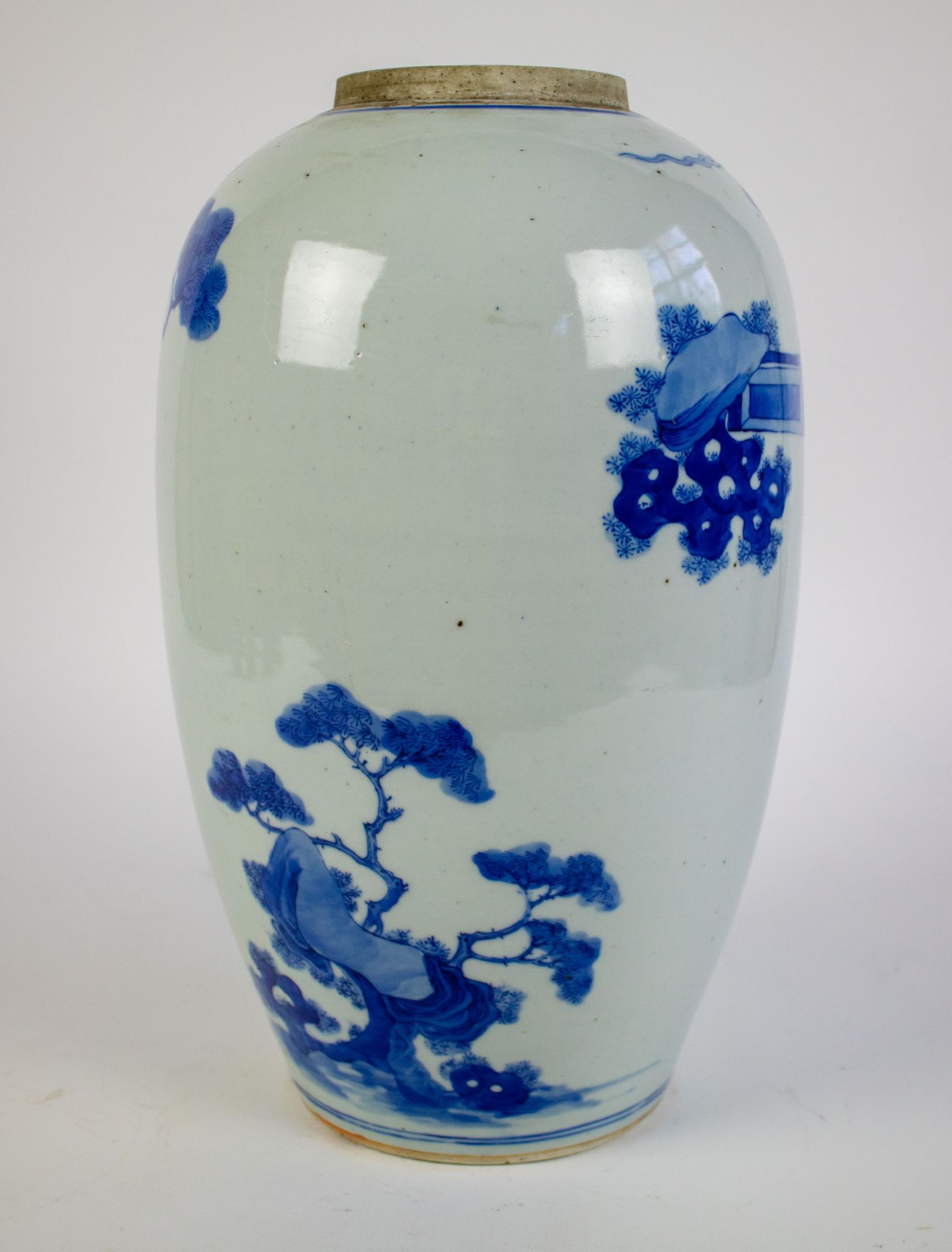 Chinese vase blue/white Kangxi or late 19thC - Bild 3 aus 6