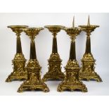 Lot with 5 bronze candle sticks