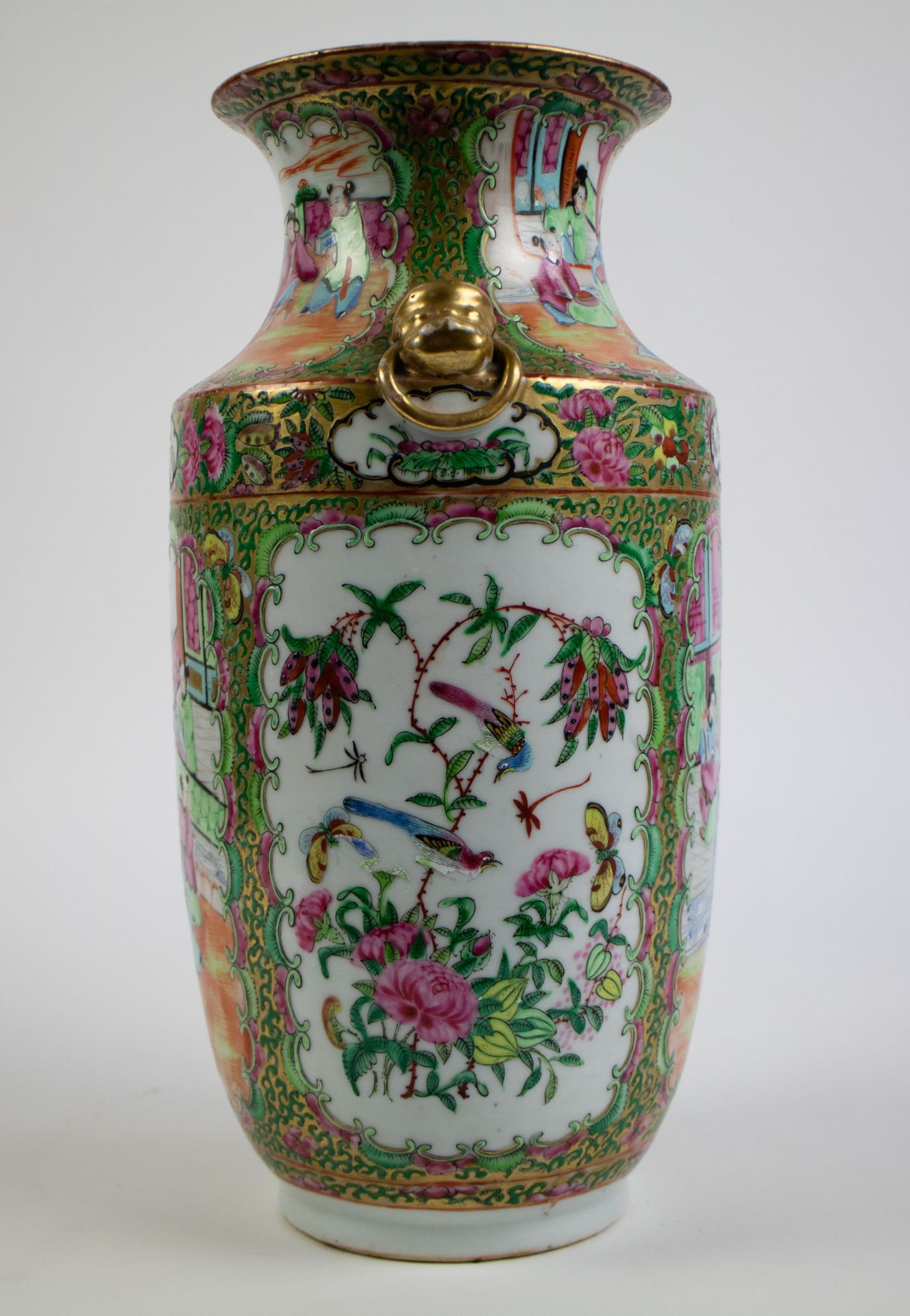 A Canton famille rose vase - Bild 2 aus 7