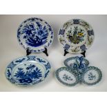 Lot DELFT and French biscuit dish