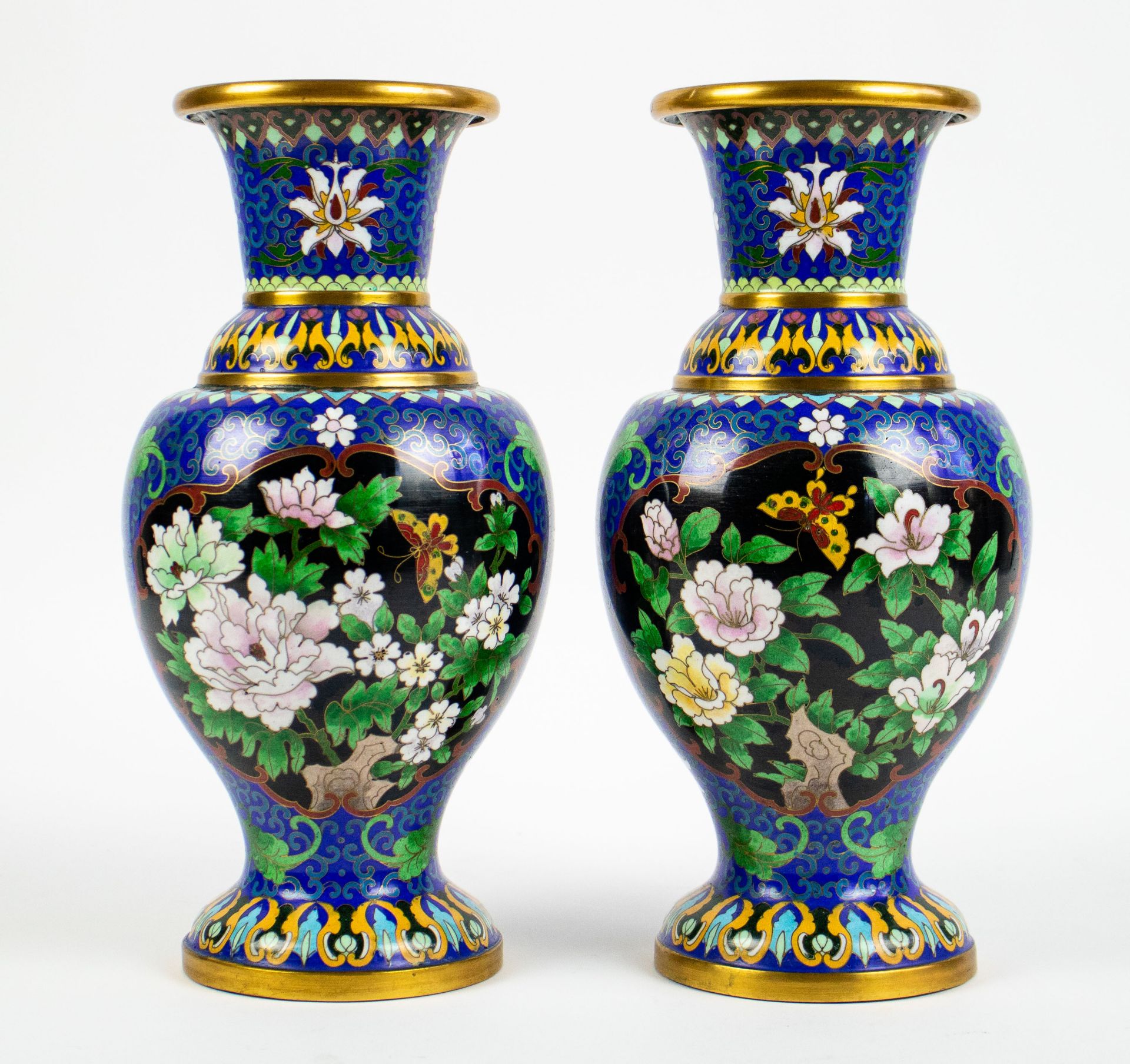 A pair of cloissoné vases