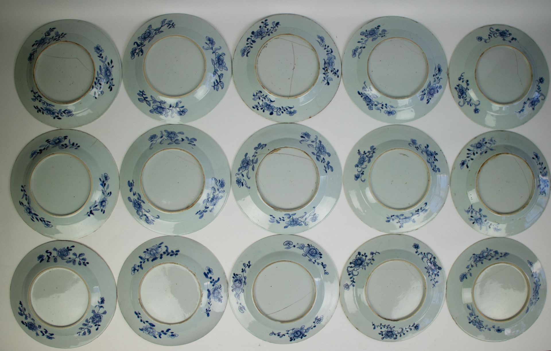 Lot 18thC Chinese blue/white plates - Image 2 of 2