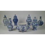 Lot with 7 blue/white porcelain vases Boch