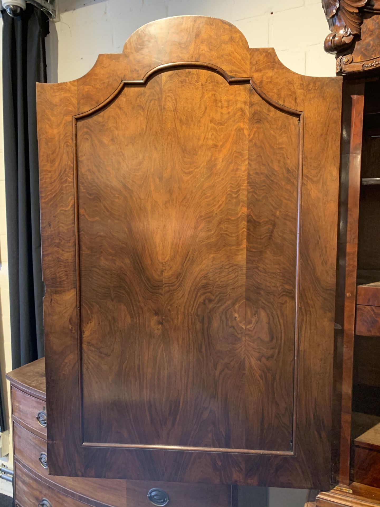 Chippendale 2-door wardrobe in root wood - Bild 4 aus 14