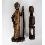 2 African figures