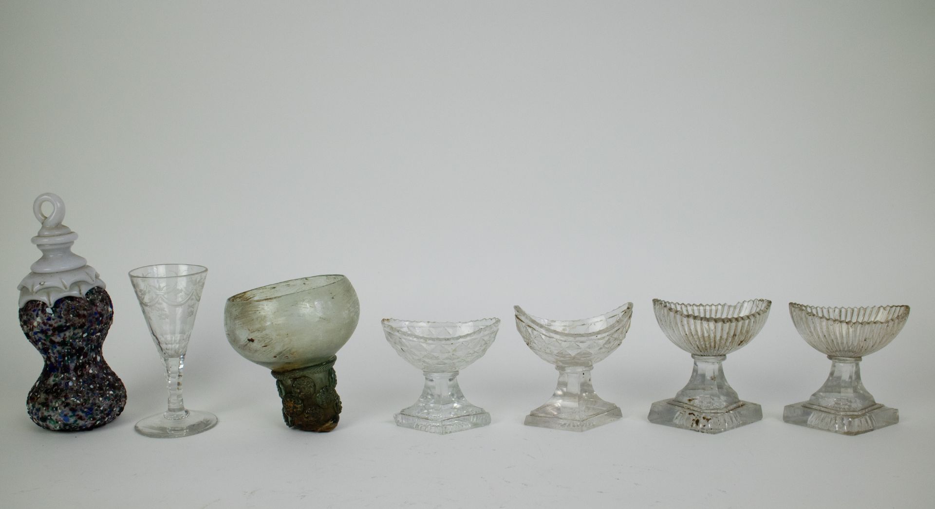A collection with 18/19thC glassware - Bild 3 aus 4