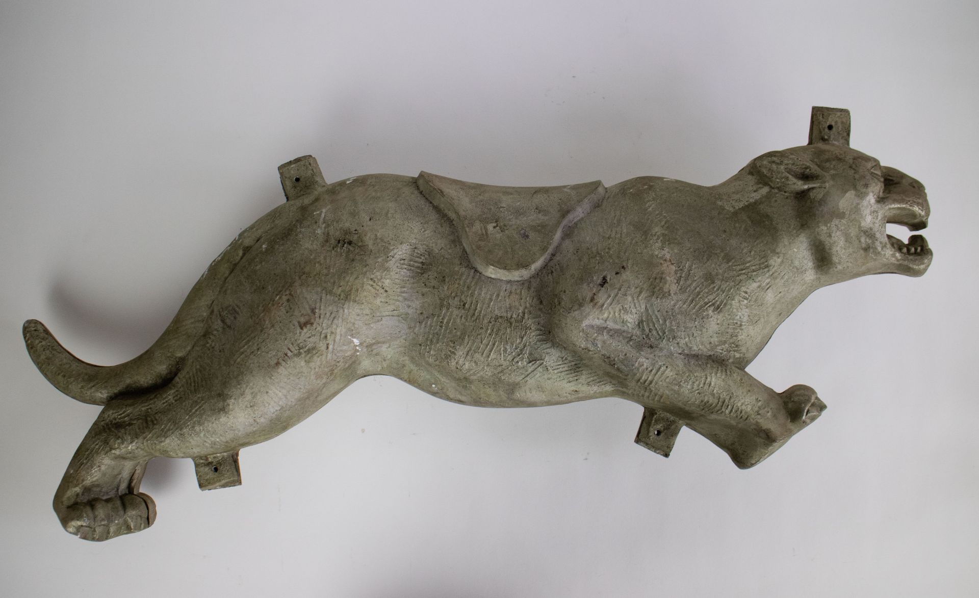 Metal deer and panther fairground moulds - Image 4 of 4