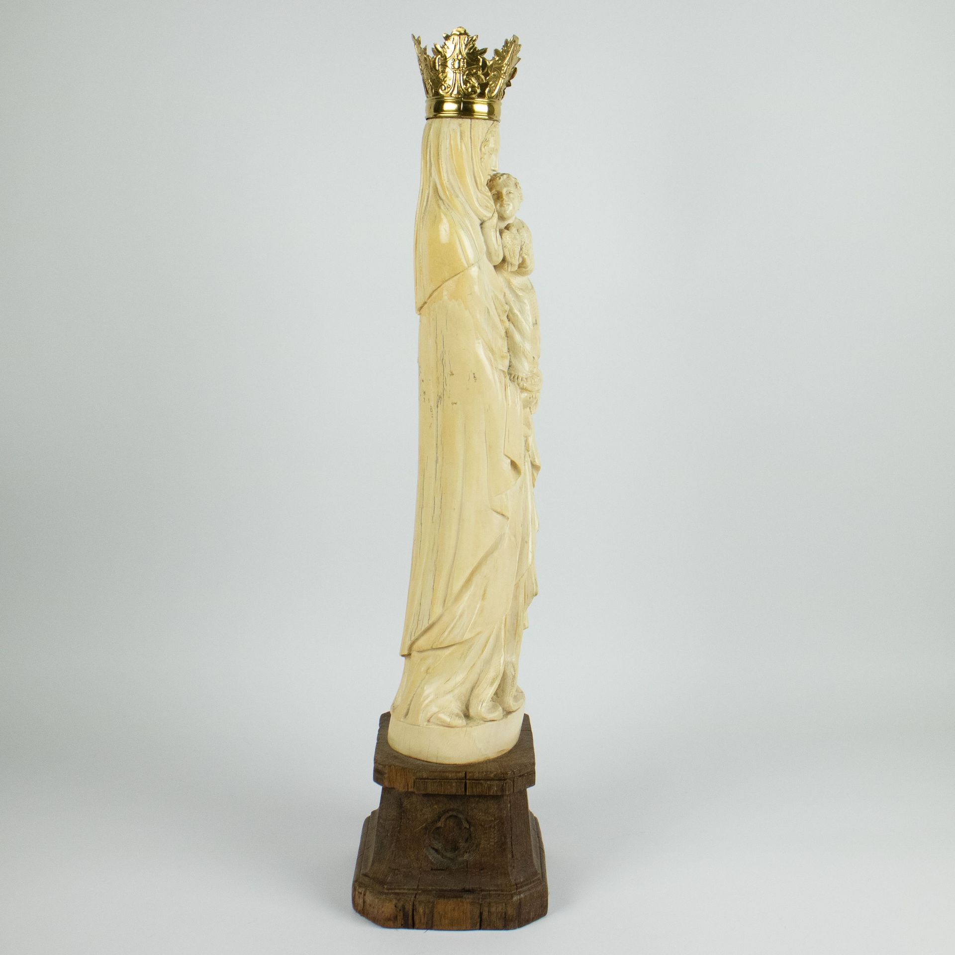 Ivory Madonna and Child , Dieppe, France, 19th Century - Image 5 of 5