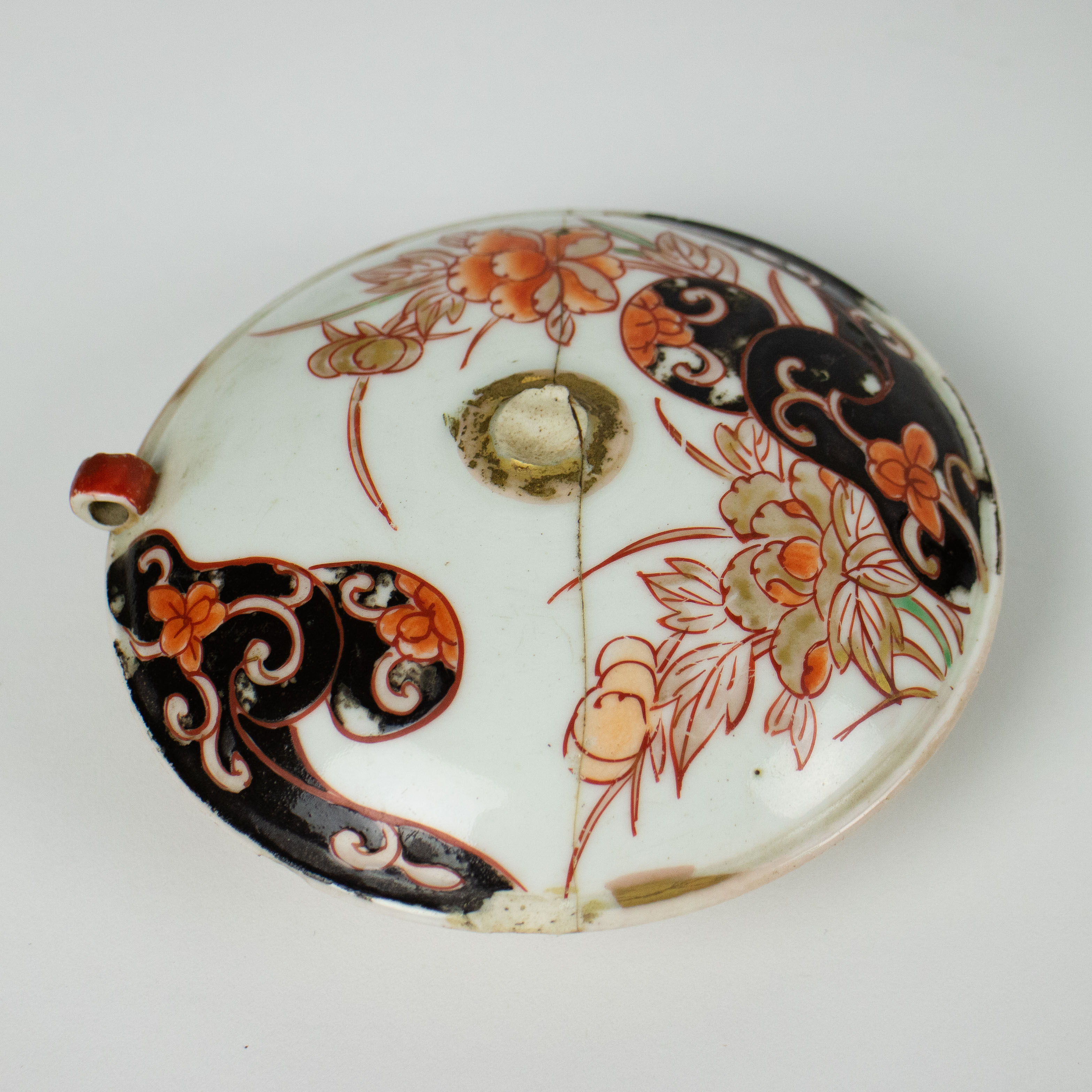 A 18th century Imari jug - Image 7 of 10