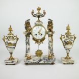 Mantle clock style Louis XVI