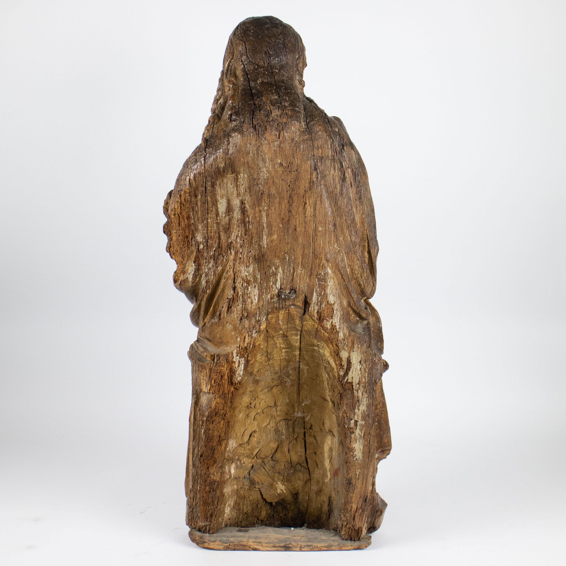 Wooden oak carved Holy figure 16th century - Bild 3 aus 5
