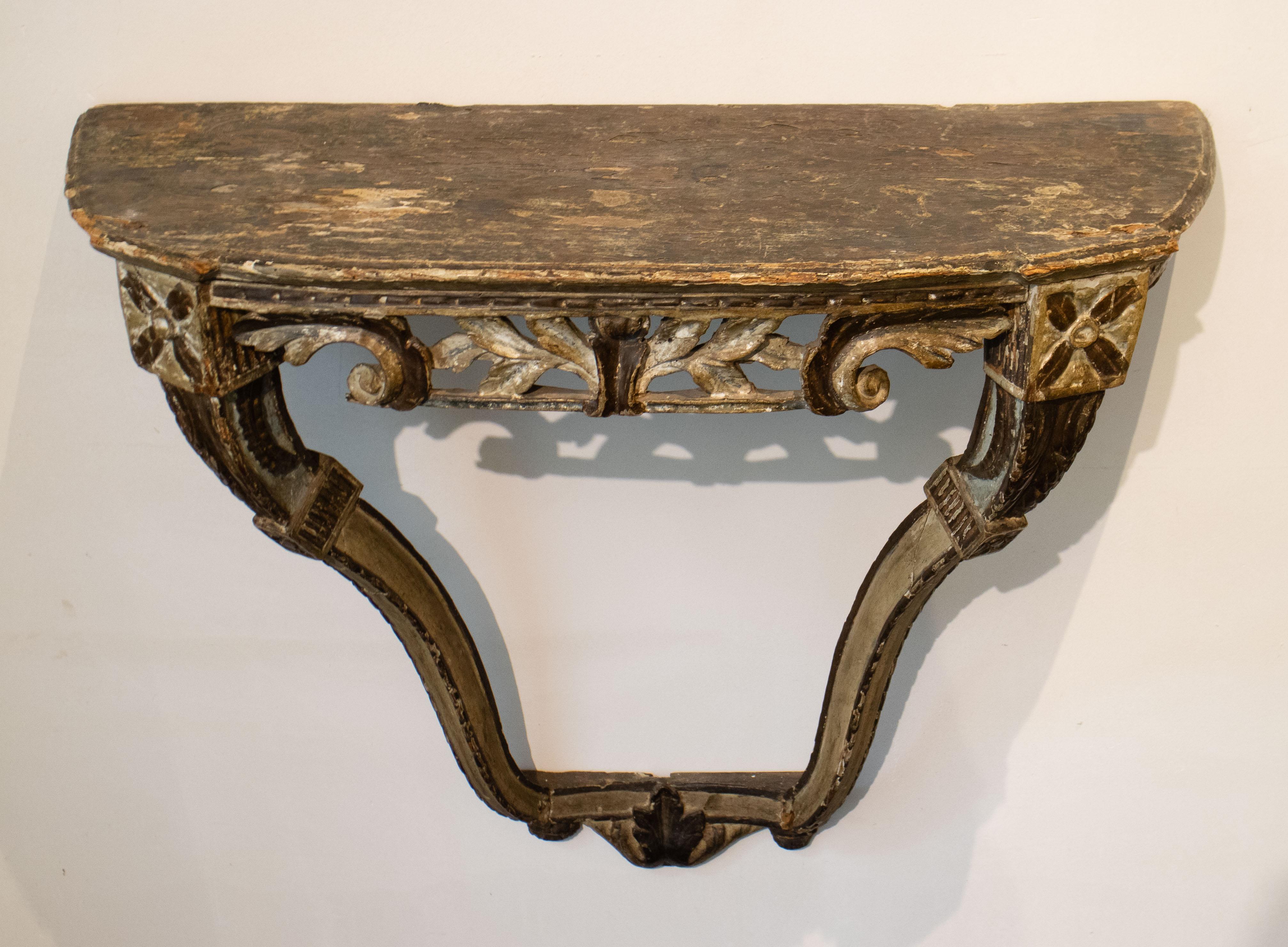 Wooden wall console, 18th century - Image 2 of 3