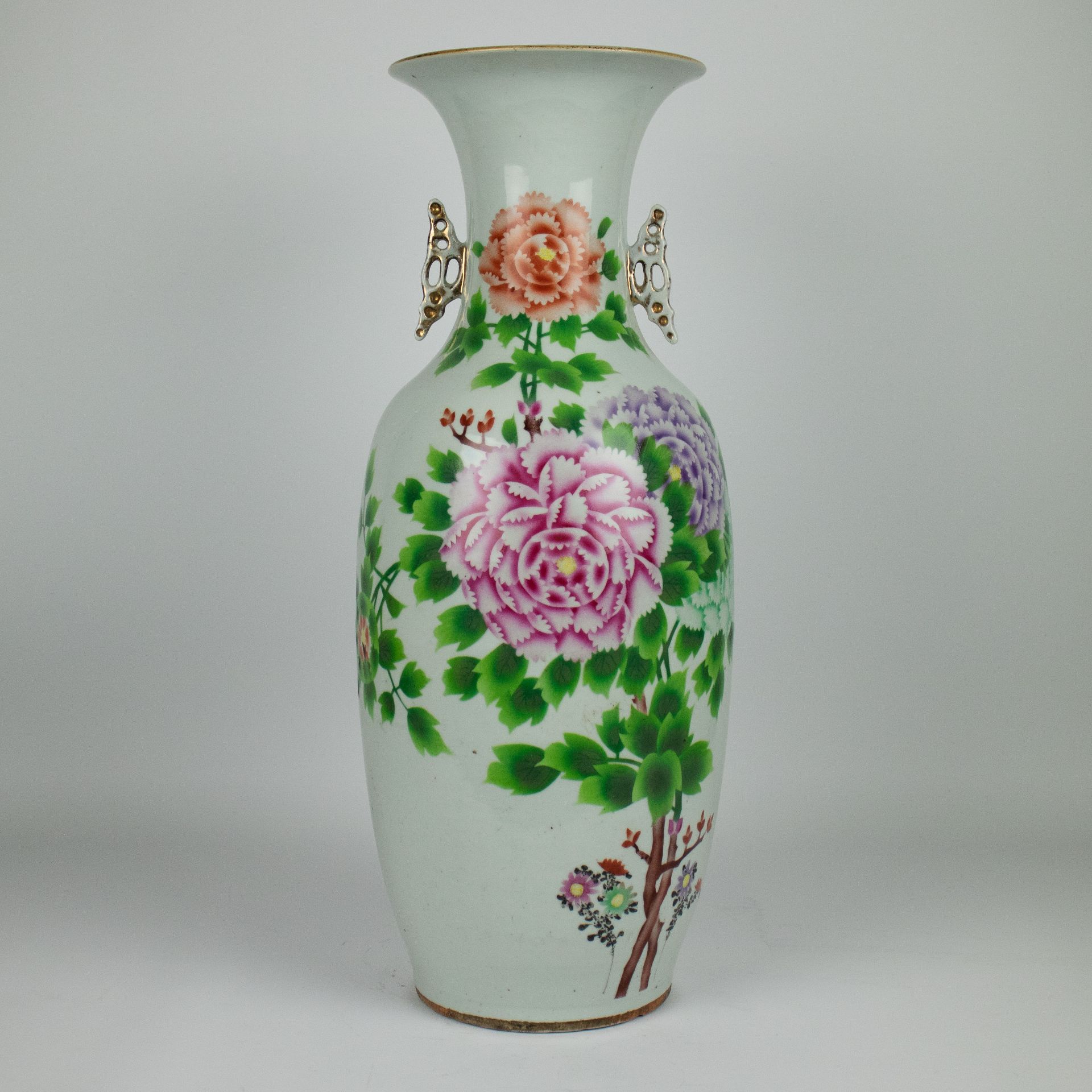 A Chinese vase Republic