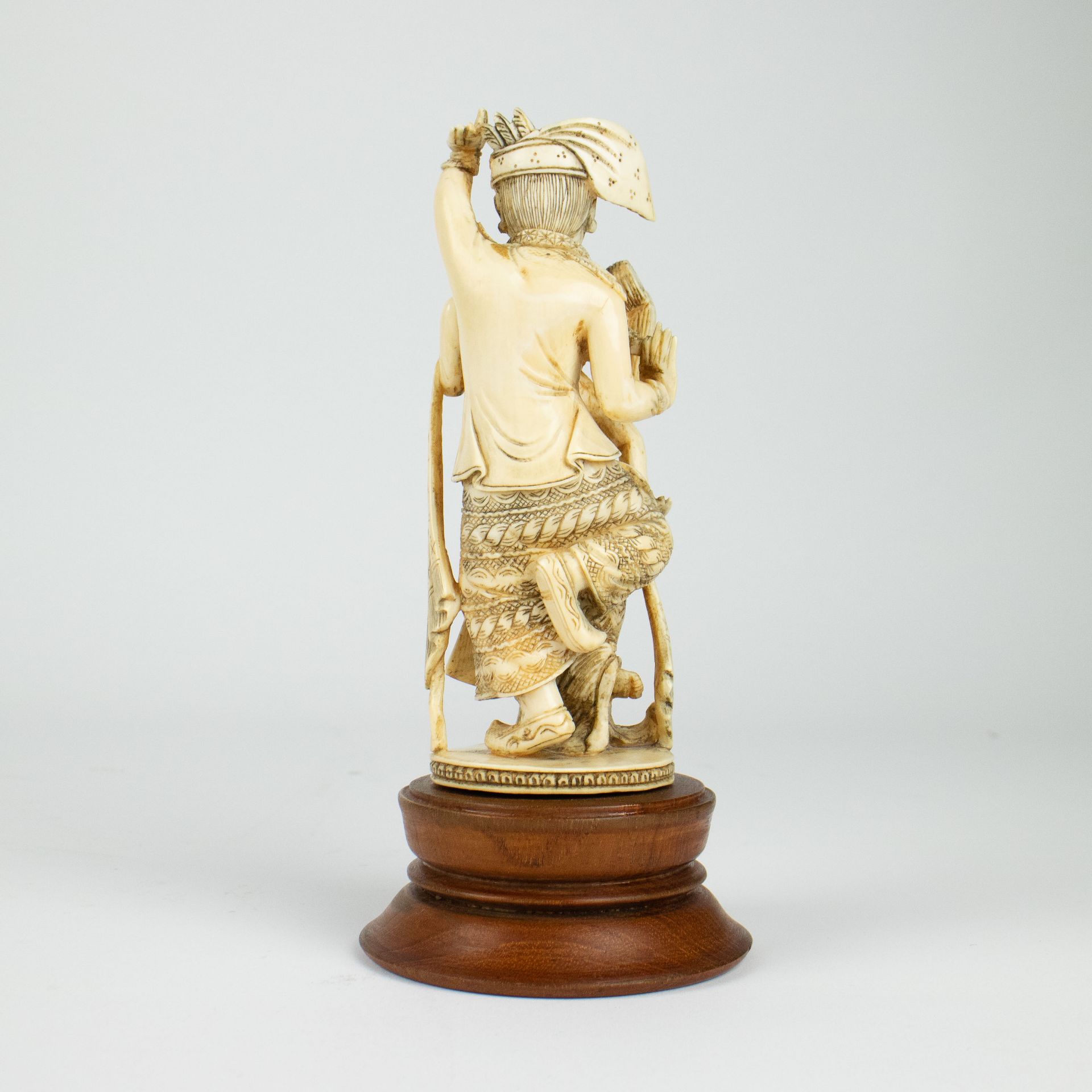 Ivory statue of a dancing couple Myanmar/Burma late 19th century - Image 3 of 4