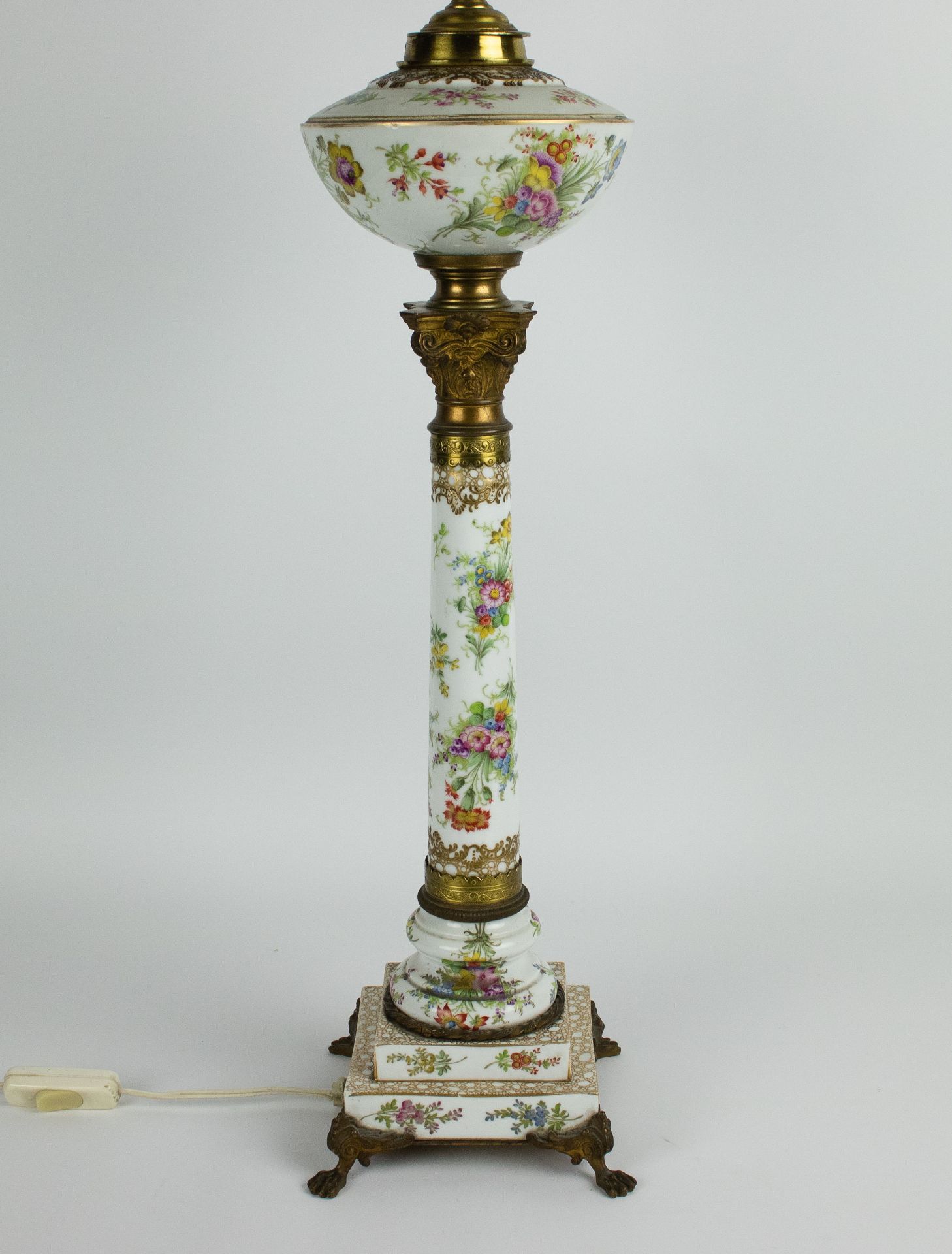 A collection of porcelain items - Bild 6 aus 6