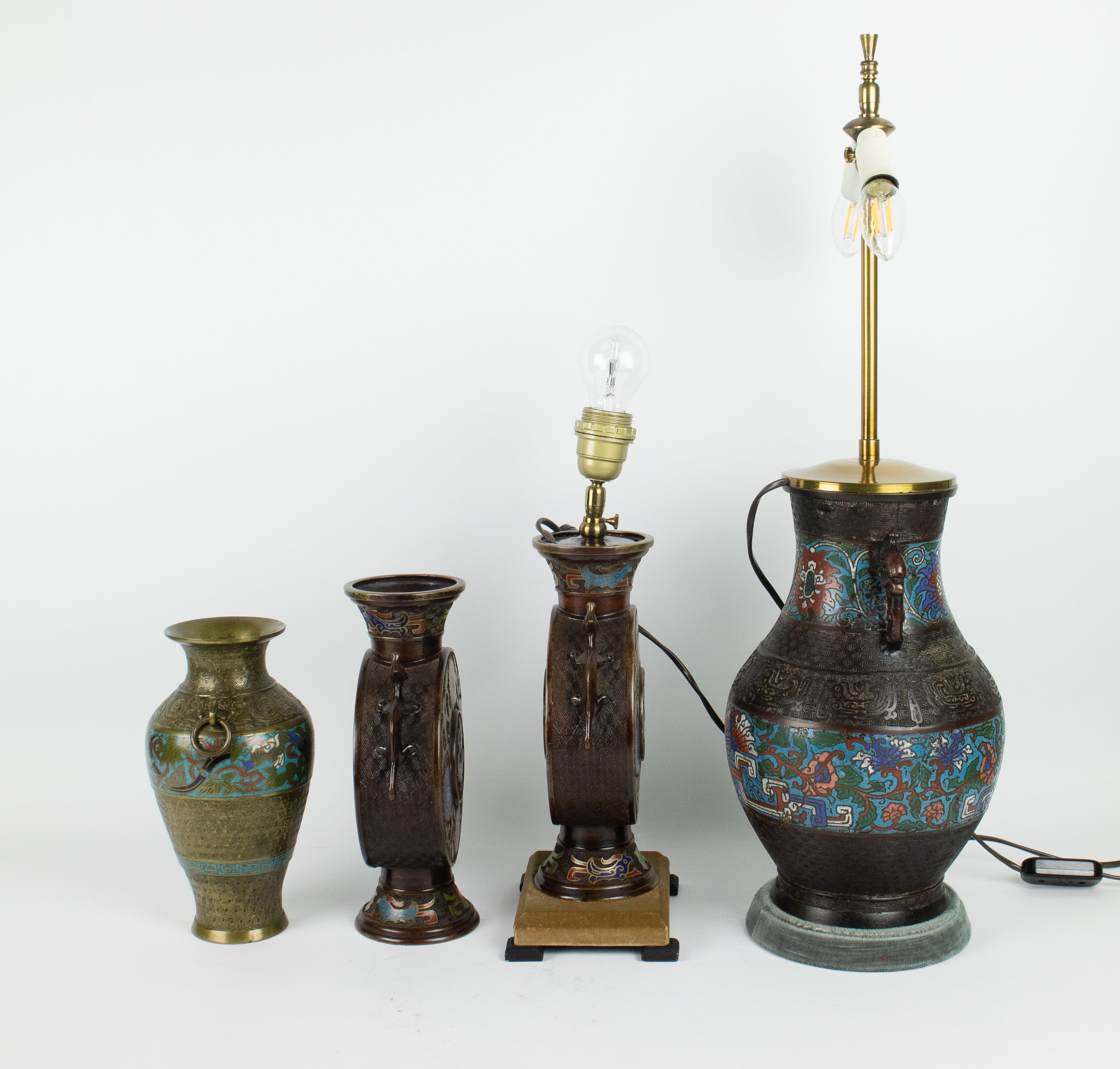 2 Japanese champlevé lamps and 2 vases - Image 4 of 4