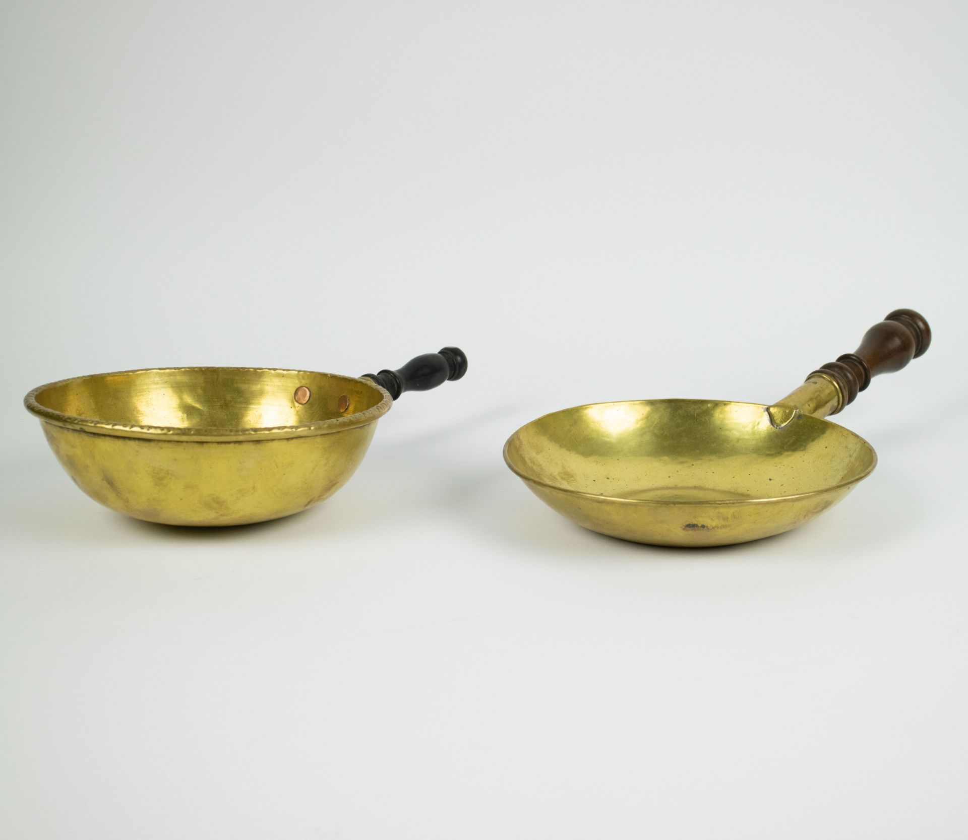 2 offering dishes early 18th century