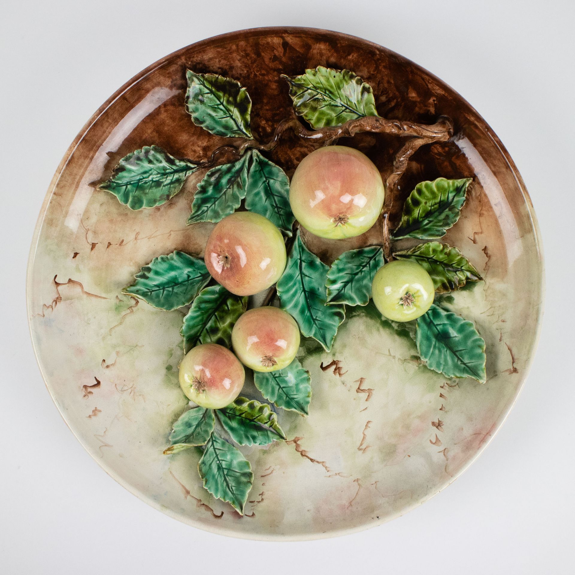 LONGCHAMP: 3 earthenware dishes with decoration apples, leaves and flowers in high relief - Bild 2 aus 6