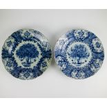 2 Delft plates with fine floral decor 17/18th century