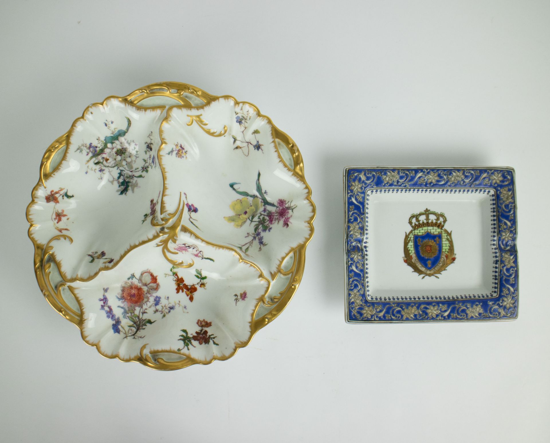 A collection of porcelain items - Bild 3 aus 6