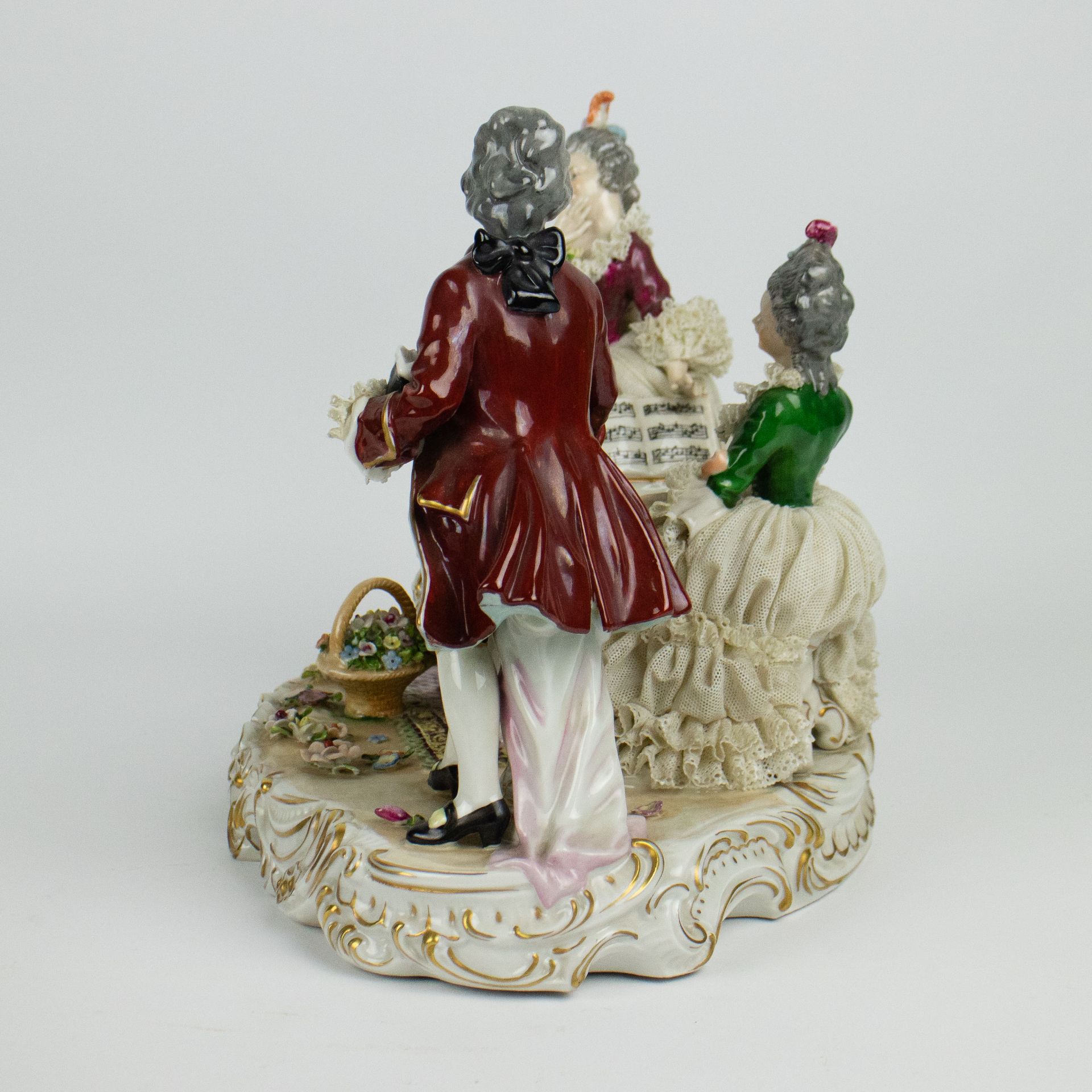A collection of 2 German Volkstedt Dresden lace porcelain - Image 3 of 13