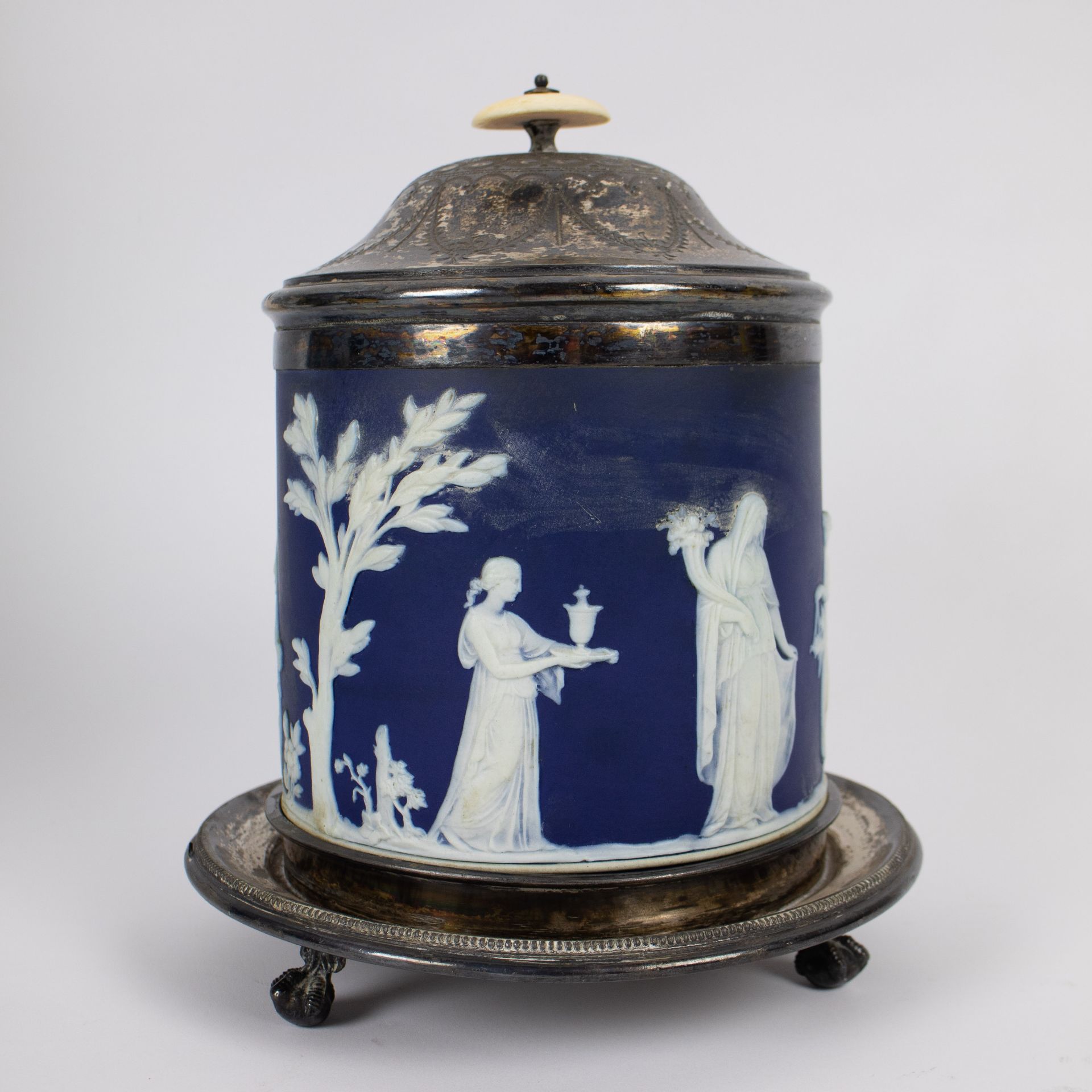 A collection of Wedgwood - Image 3 of 9