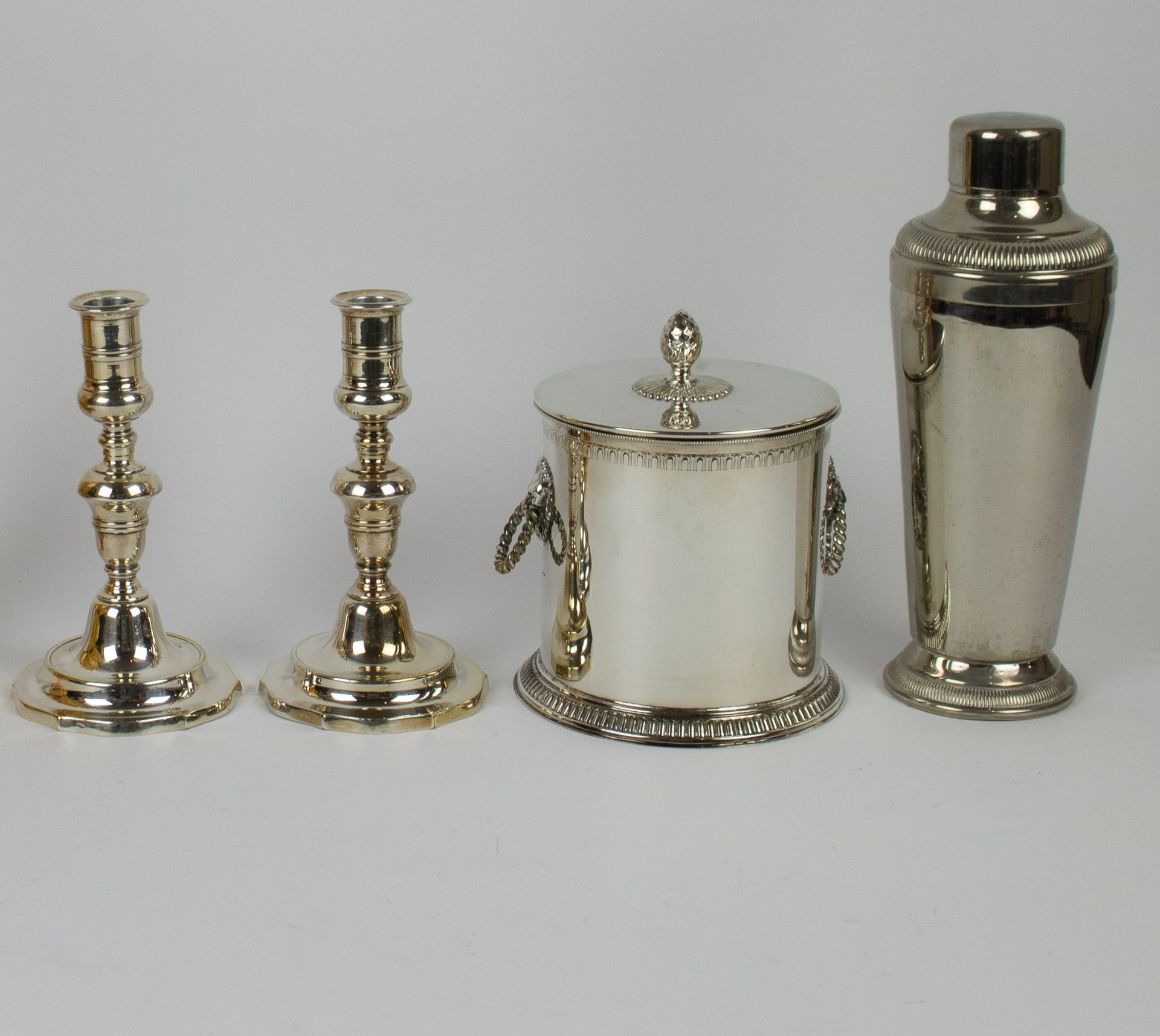 A large collection of silver plated items, including a foi gras dish, a wine bottle holder and more - Image 2 of 3