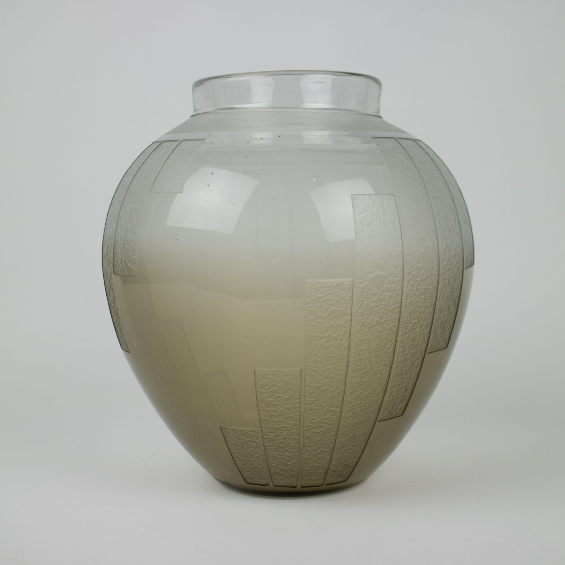 Schneider vase, signed - Image 2 of 6