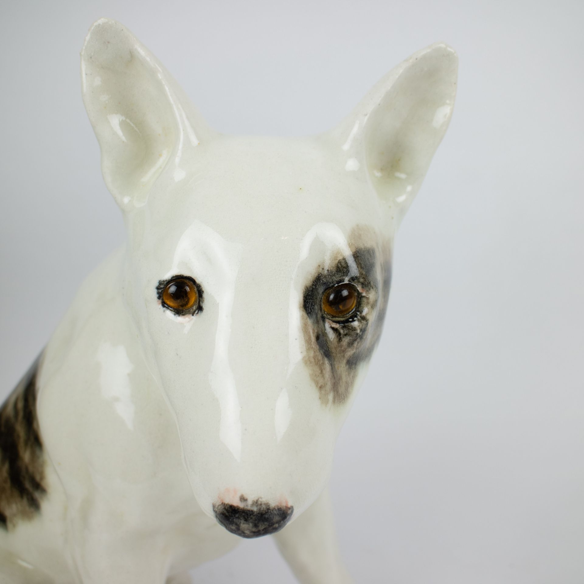 A glazed porcelain sculpture of a dog English. - Image 6 of 6