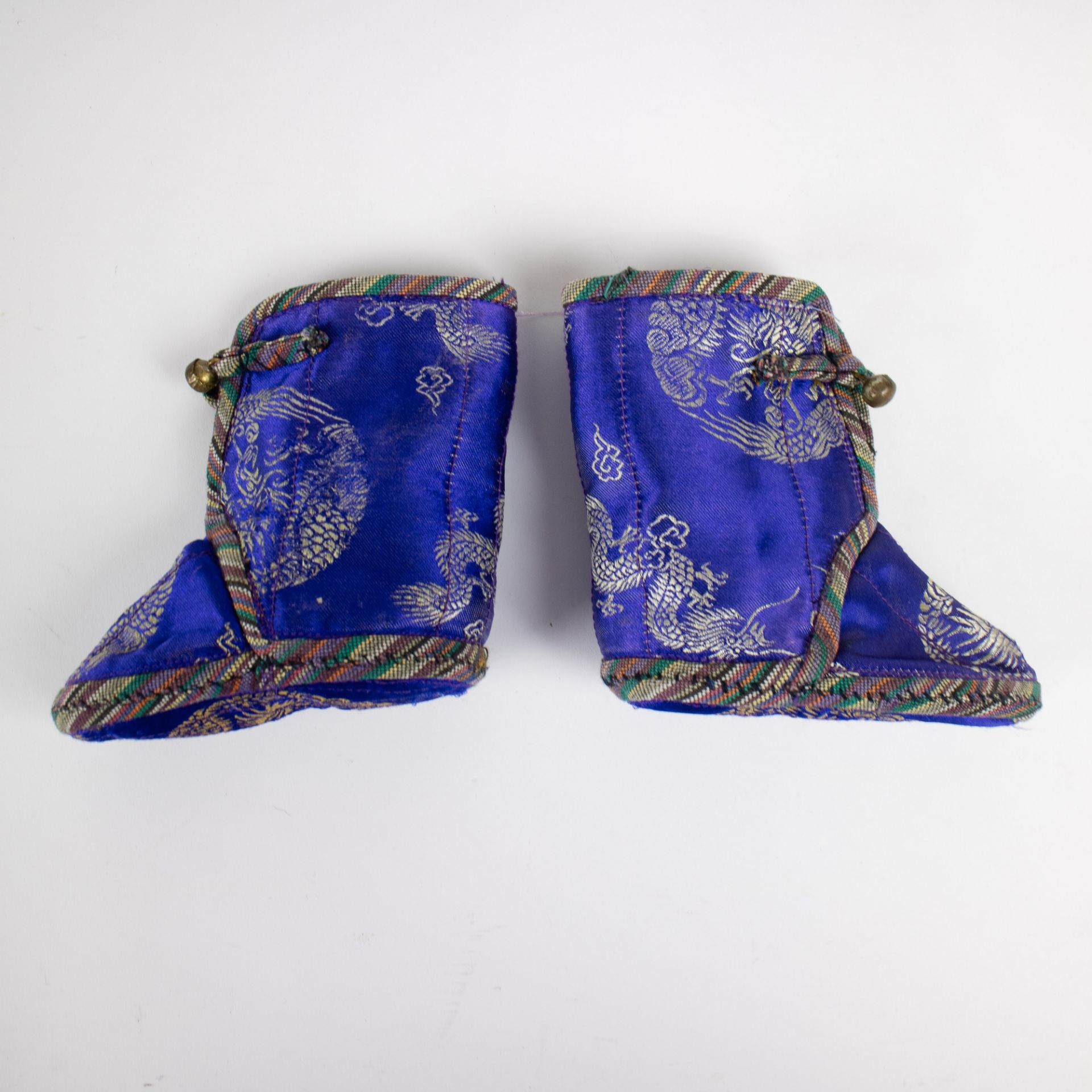 A southern Chinese garment and 2 child shoes - Image 3 of 3