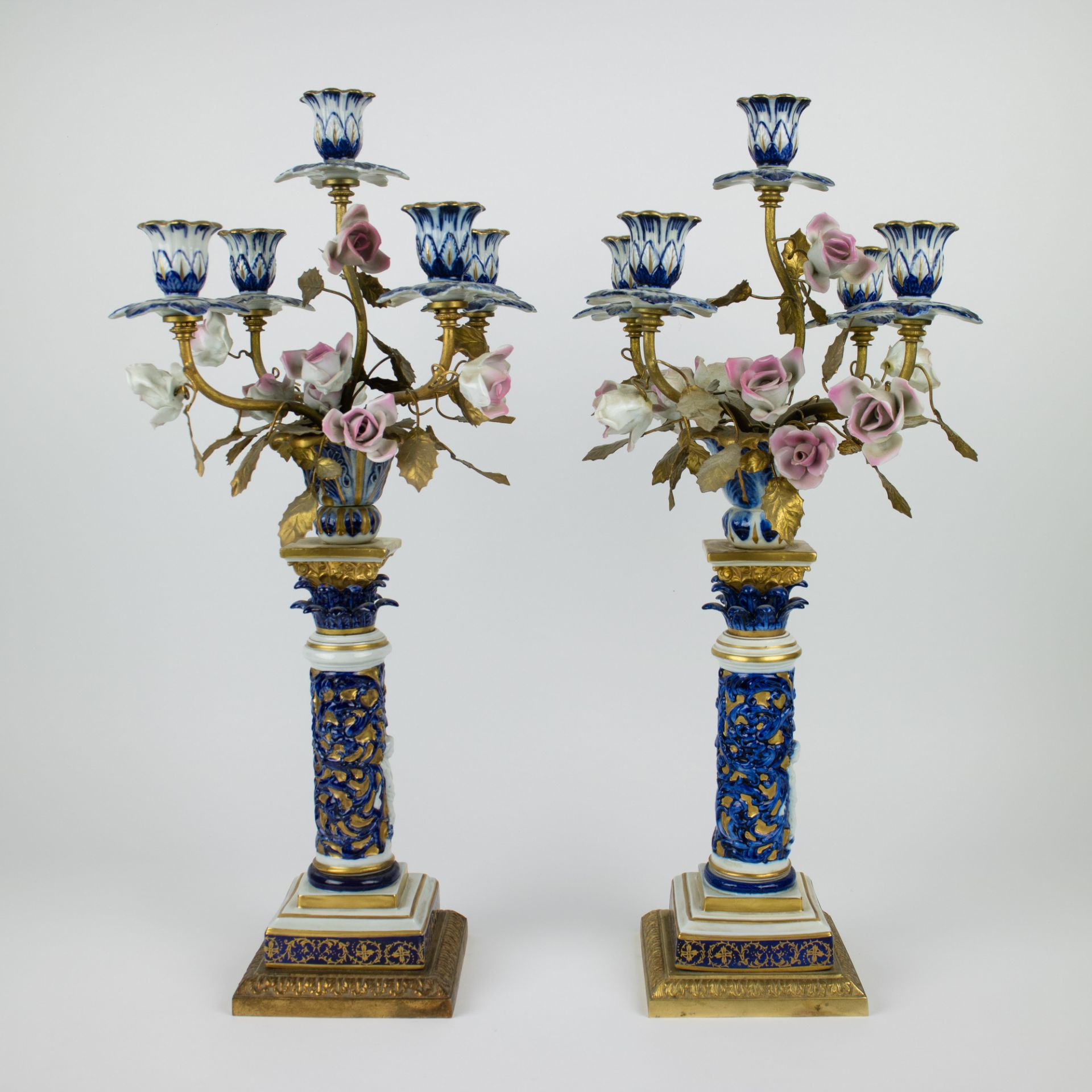 Pair of porcelain candlesticks and gilt metal, Italian - Image 4 of 6