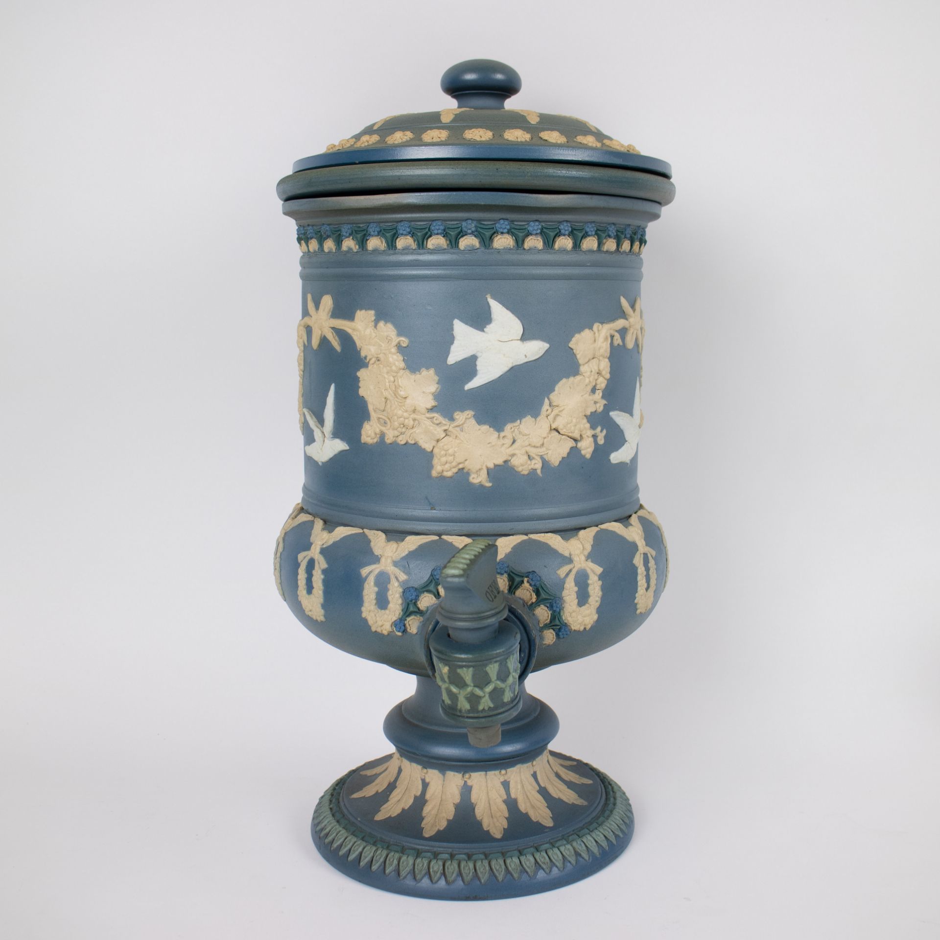 A collection of Wedgwood - Image 7 of 9