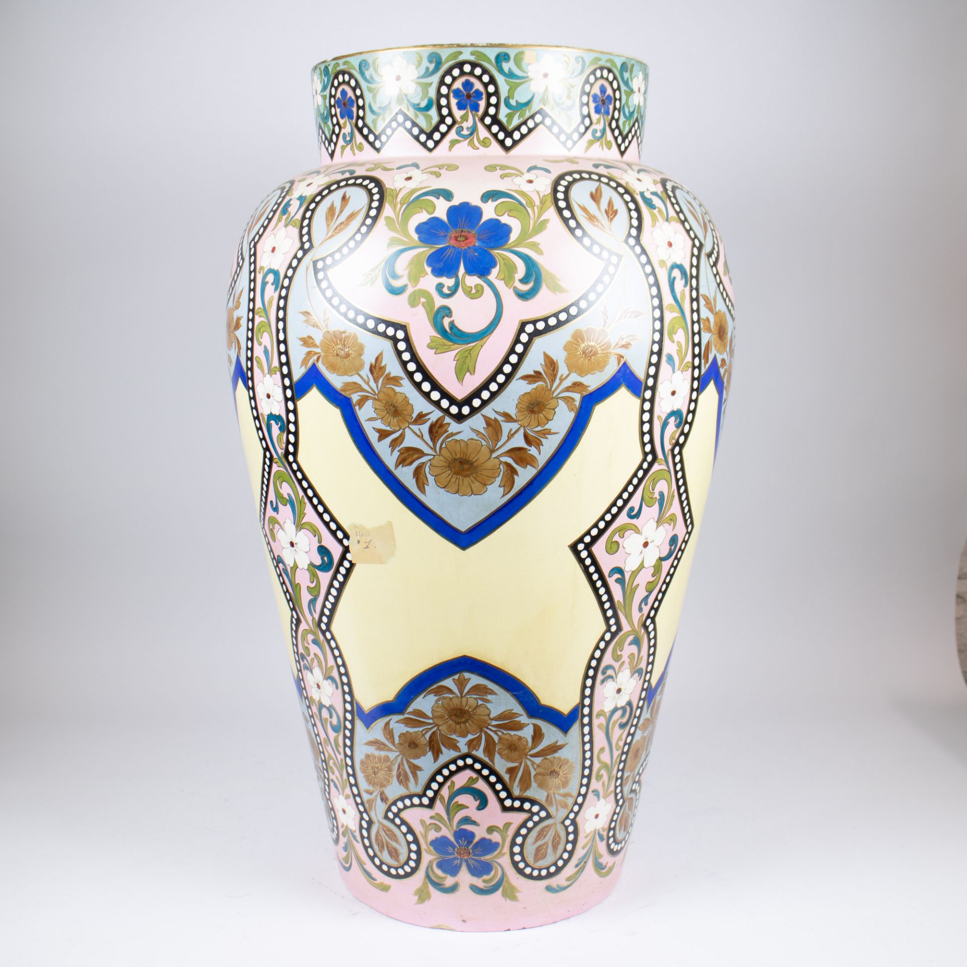 A large Belle époque vase - Image 3 of 5