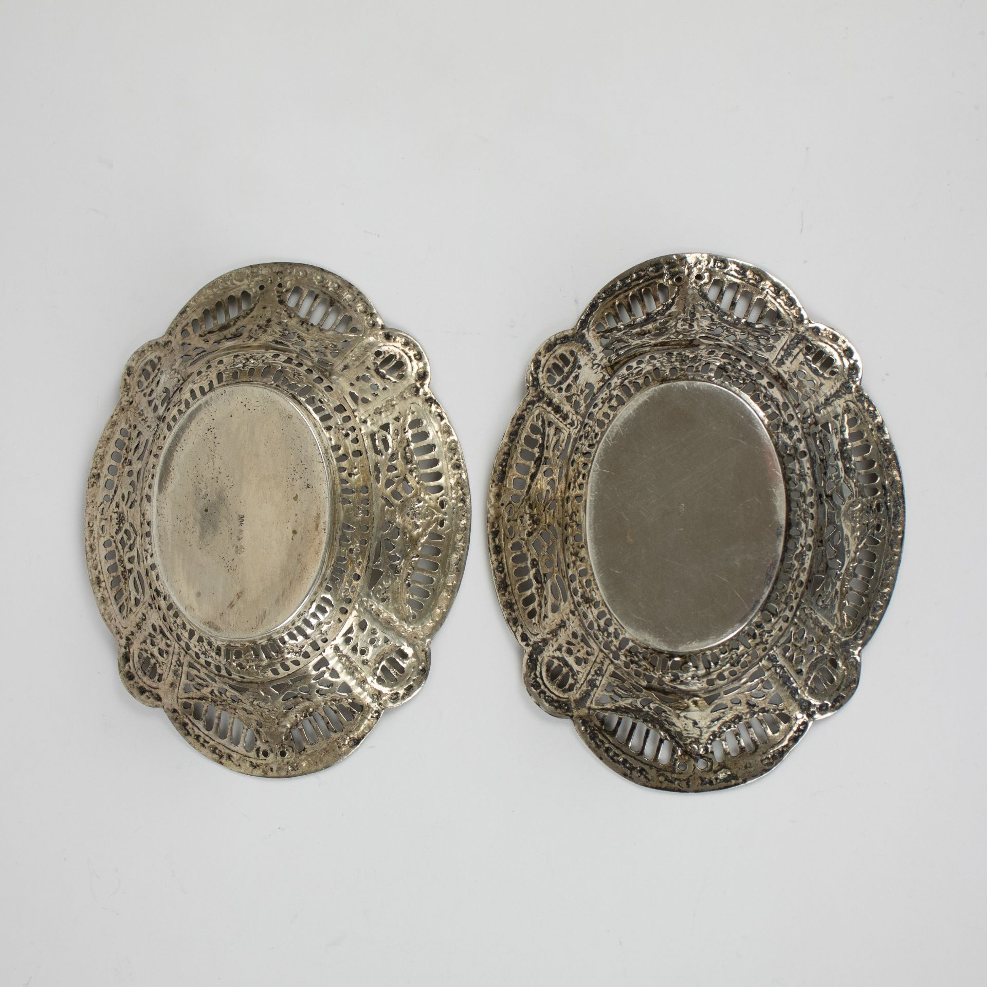 2 Silver baskets German, dated ca 1920. - Image 4 of 5