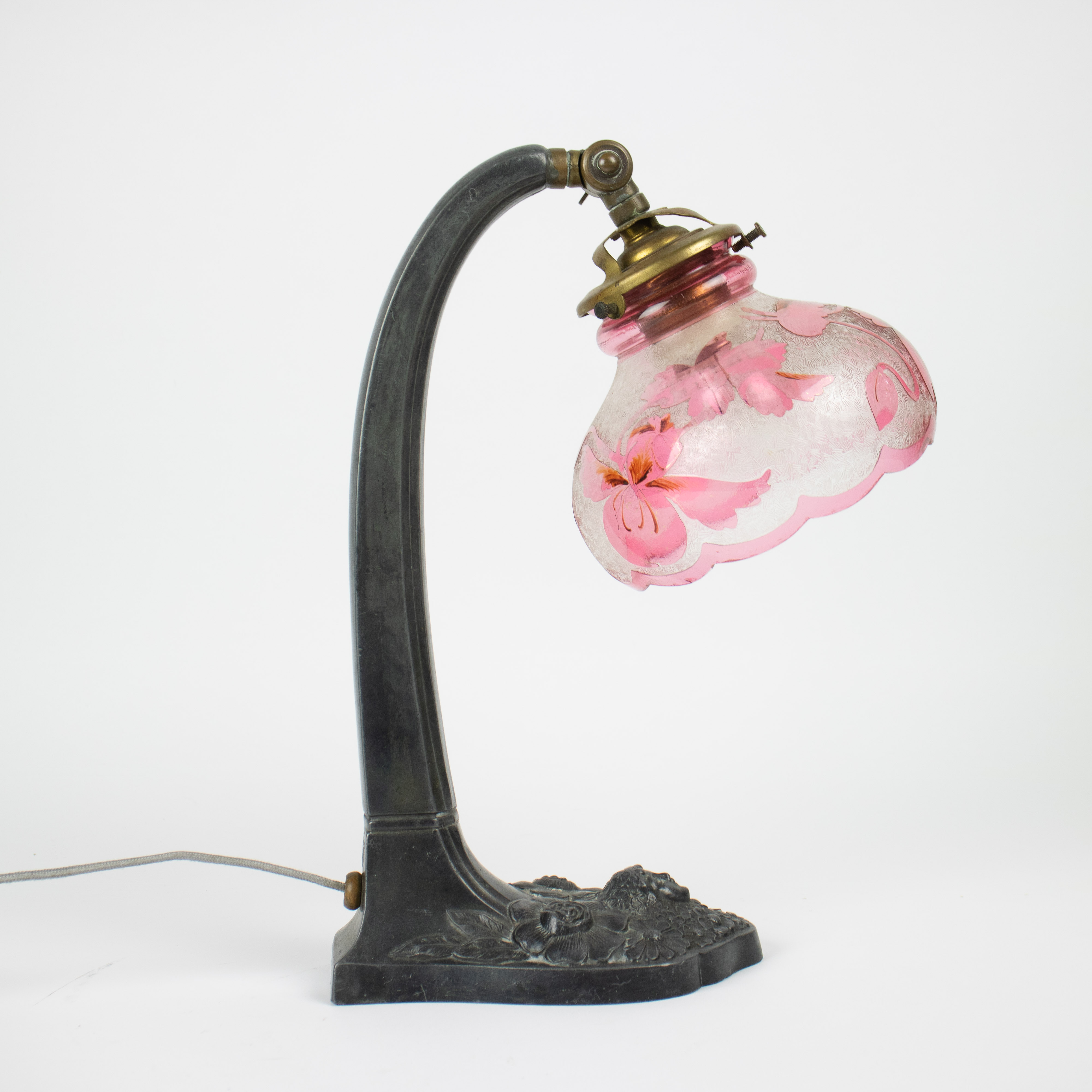 Table lamp with a Val Saint Lambert glass shade - Image 4 of 4